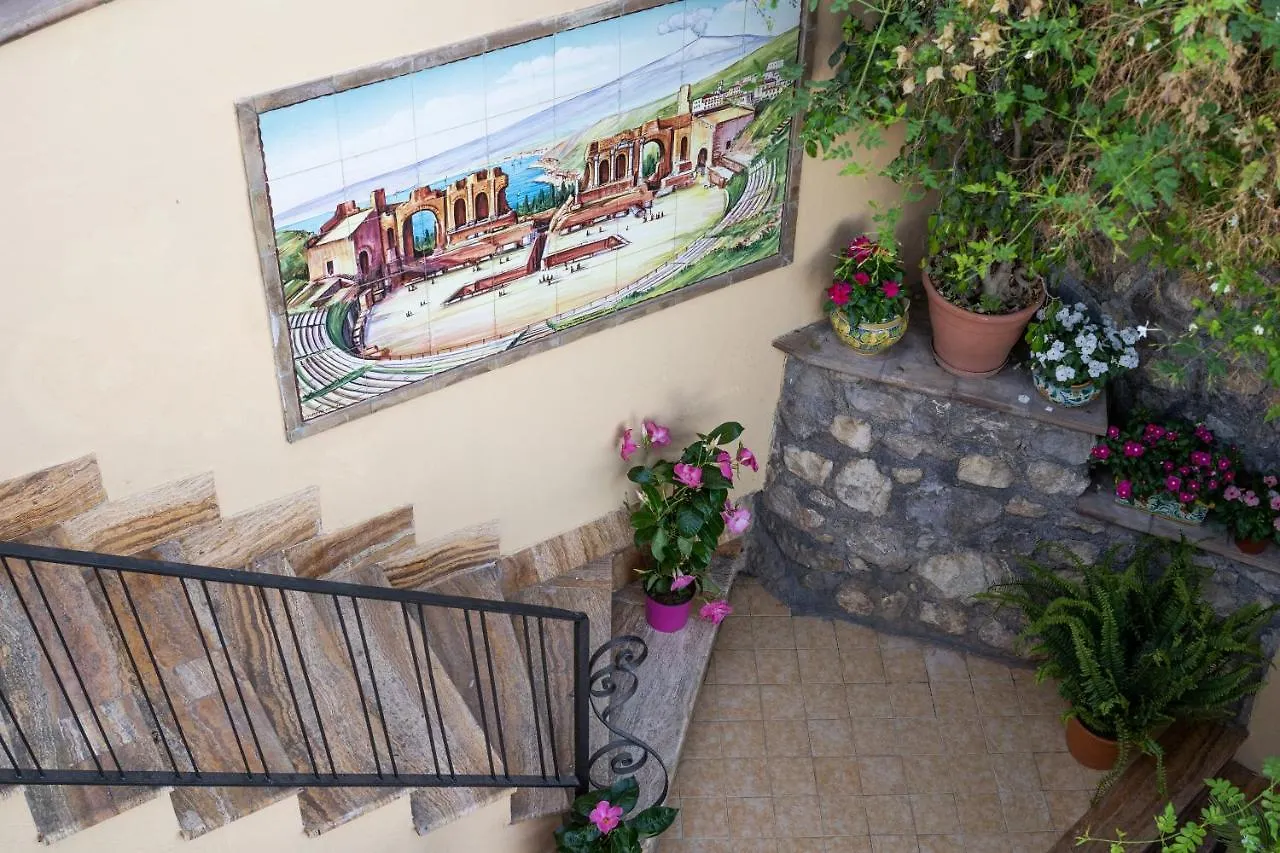 Tyche Apartaments & Rooms Taormina Apartamento